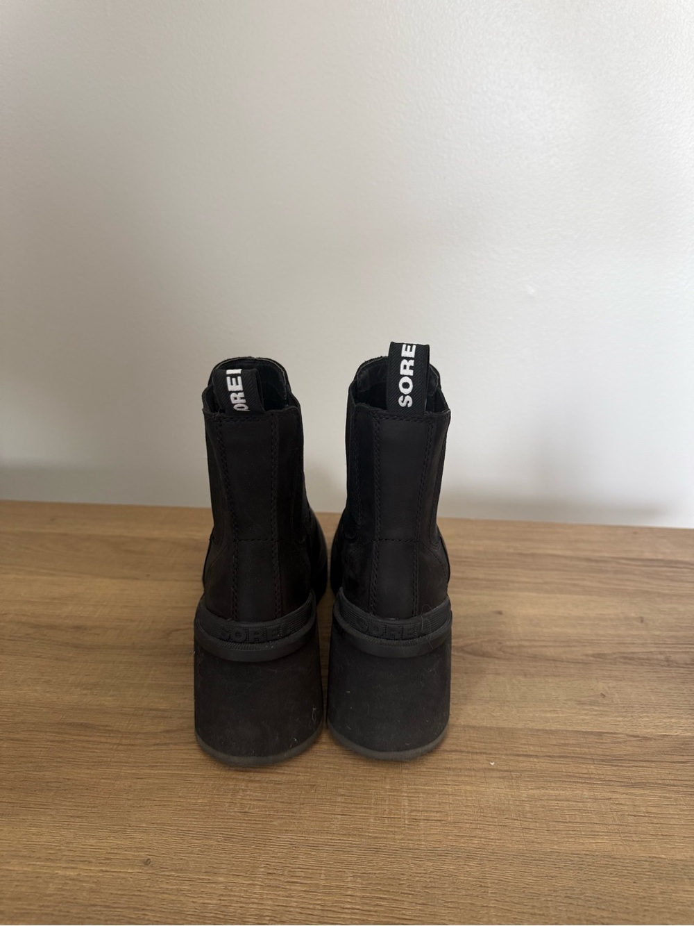 Sorel Women's Hi Line Chelsea Boot in Black - Picture 4 of 11